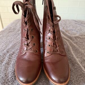 Naturalizer Women's Lace Up Brown Boots